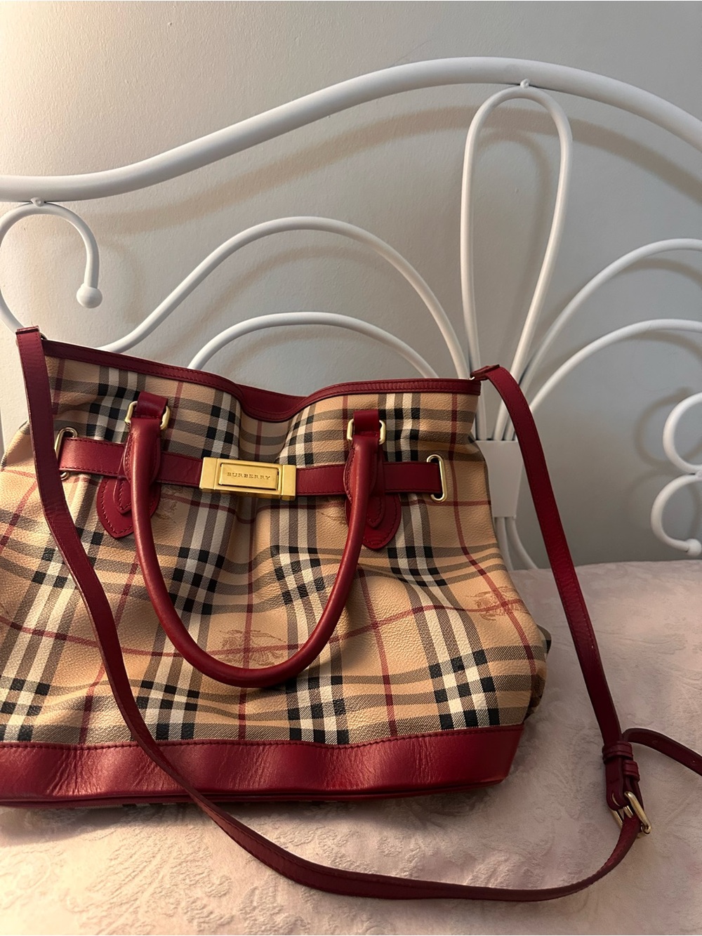 Golderton Haymarket Coated Canvas Medium tote bag. - Picture 5 of 8